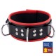 Collier en cuir avec 3 Anneaux D Rouge 