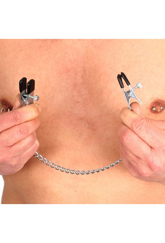 Pinces a seins métallique avec chaine 