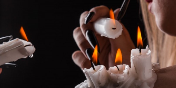 Wax play : guide complet pour débuter les jeux de bougies en toute sécurité